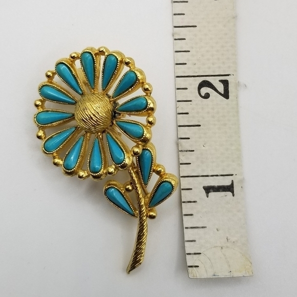 Vintage BSK Turquoise Gold Tone Flower Daisy Costume Jewelry Pin Brooch Signed - Picture 9 of 10
